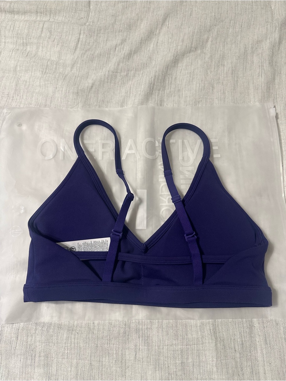 Oner Active Purple V-Neck Timeless  Lightweight Sports Bra Size S - Picture 2 of 4